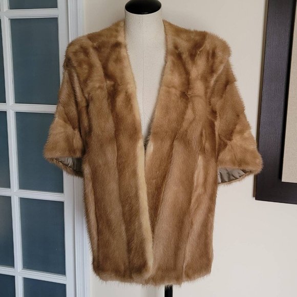 Women's Vintage Mink Fur Stole Capelet natural color 1960s real fur winter coat